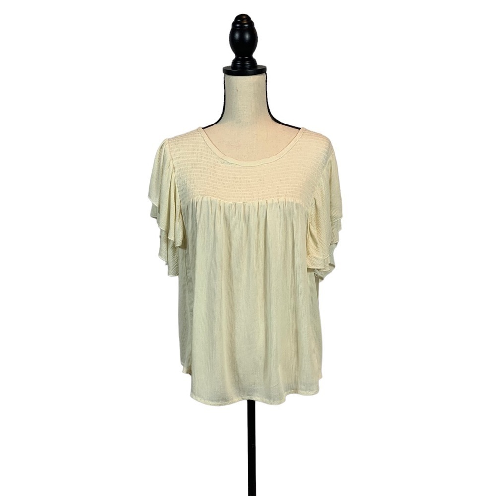 Forgotten Grace 100% Rayon Short Ruffle Sleeve Cream Ivory Blouse - Large